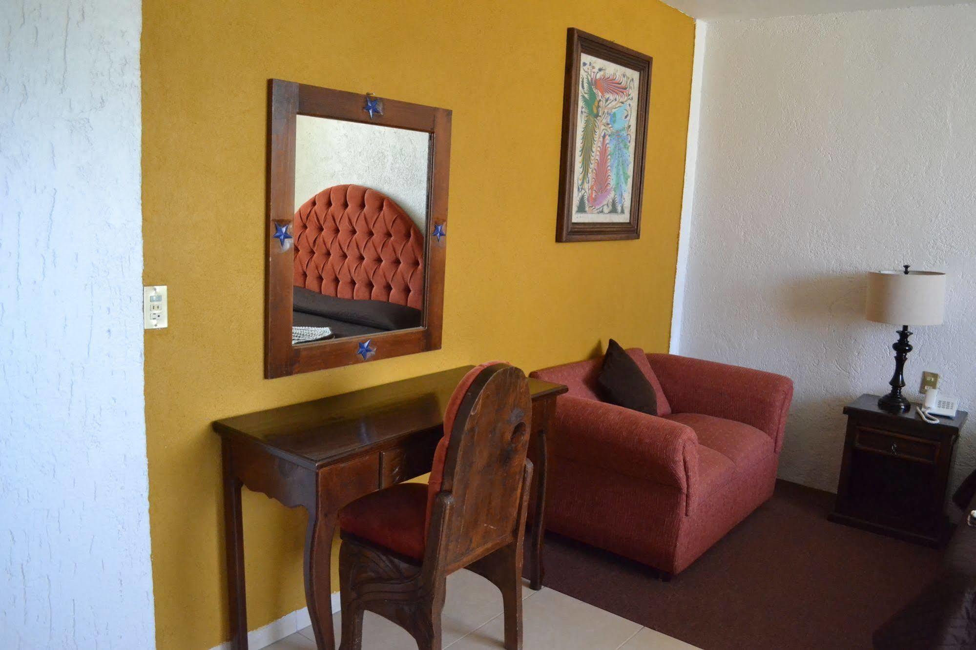 Hotel HC Celaya  Exterior foto